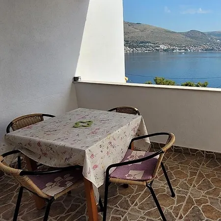 Krizanac Apartamento Donji Okrug (Ciovo)